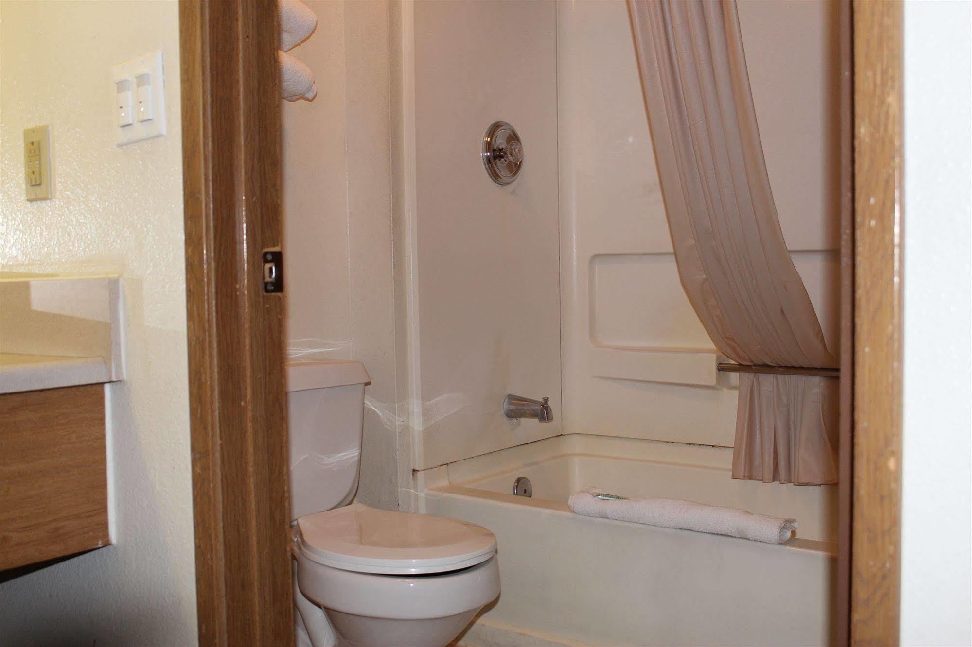 Travelers Inn - Phoenix Ngoại thất bức ảnh